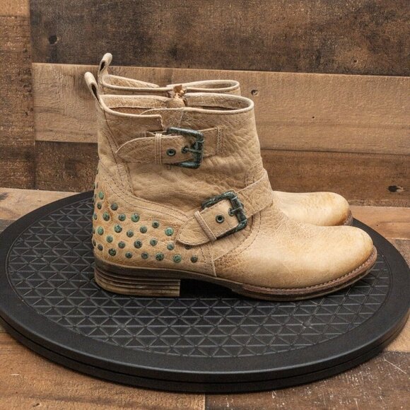 NAYA DISTRESSED TAN LEATHER WOMENS ANKLE BOOTS CASUAL BOOTIES SIDE ZIP SIZE 7.5M - Picture 8 of 8